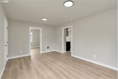 252 Douglas St, Longview, WA 98632 - Photo 5