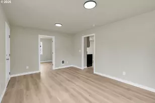 252 Douglas St, Longview, WA 98632 - Photo 5