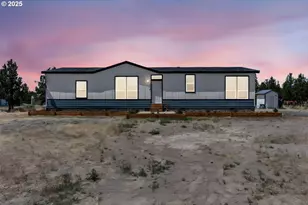 16277 SE Cahvilla Rd, Prineville, OR 97754 - Photo 15