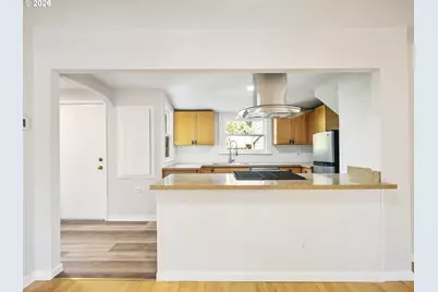 3917 SE Tibbetts St, Portland, OR 97202 - Photo 9