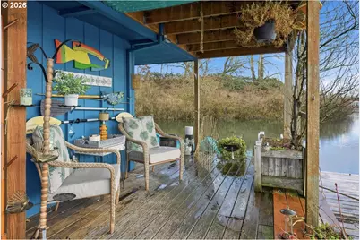 11638 N Island Cove Ln, Portland, OR 97217 - Photo 25