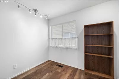 5945 SE Blossom St, Hillsboro, OR 97123 - Photo 19