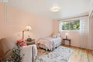 2030 W 29th Ave, Eugene, OR 97405 - Photo 25