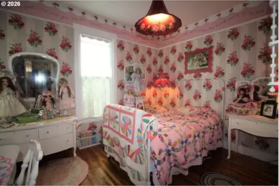101 NE 3rd St, Enterprise, OR 97828 - Photo 9