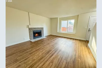 19901 SW Meadowbrook Ct, Beaverton, OR 97078 - Photo 3