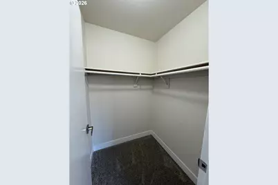 19901 SW Meadowbrook Ct, Beaverton, OR 97078 - Photo 17