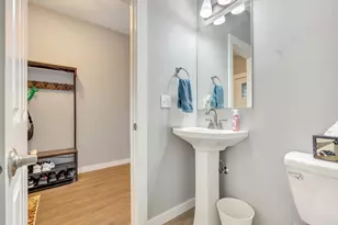 2114 Thompson Fls Dr, Seaside, OR 97138 - Photo 11