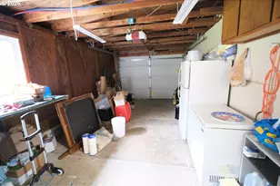 70214 Lakewood Rd, North Bend, OR 97459 - Photo 29