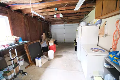 70214 Lakewood Rd, North Bend, OR 97459 - Photo 27