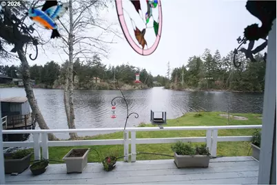 70214 Lakewood Rd, North Bend, OR 97459 - Photo 31