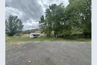 49130 Happy Valley Rd, Diamond, OR 97722 - Photo 3