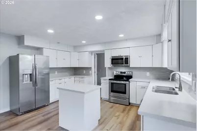 307 NE 129th St, Vancouver, WA 98685 - Photo 15