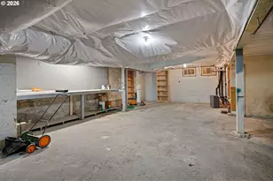 2293 Agate St, Eugene, OR 97403 - Photo 31