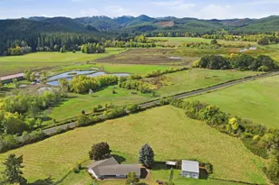 24153 Vaughn Rd, Veneta, OR 97487 - Photo 43