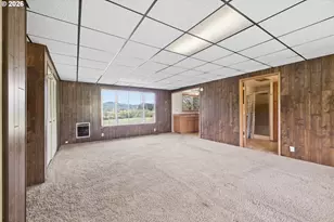24153 Vaughn Rd, Veneta, OR 97487 - Photo 23