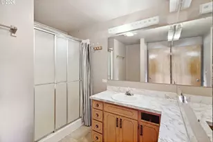24153 Vaughn Rd, Veneta, OR 97487 - Photo 19