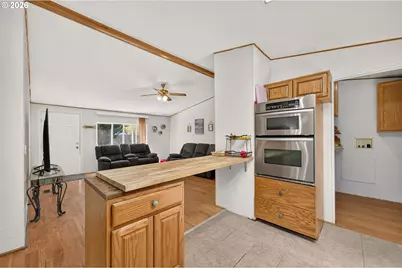 2225 Rogers Ln, Salem, OR 97304 - Photo 15
