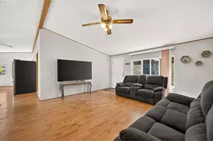 2225 Rogers Ln, Salem, OR 97304 - Photo 9