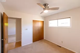 1379 Tucker Rd, Hood River, OR 97031 - Photo 43