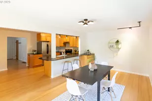 1379 Tucker Rd, Hood River, OR 97031 - Photo 23