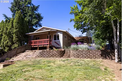 1379 Tucker Rd, Hood River, OR 97031 - Photo 9