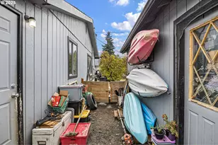 350 SE Park St, Winston, OR 97496 - Photo 25