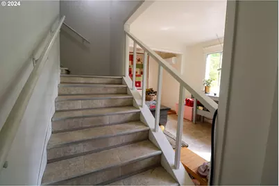 46393 Highway 242, Myrtle Point, OR 97458 - Photo 25