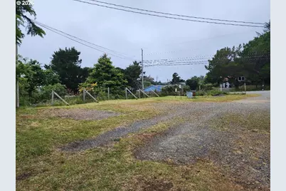 246 6th St, Port Orford, OR 97465 - Photo 35