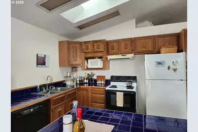 246 6th St, Port Orford, OR 97465 - Photo 7