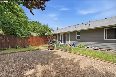 1546 SW Harbor Dr, McMinnville, OR 97128 - Photo 21