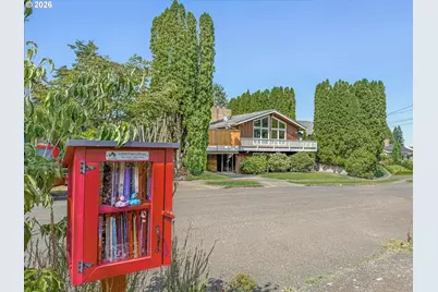 7647 SE Hawthorne Blvd, Portland, OR 97215 - Photo 25