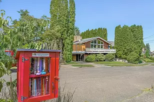 7647 SE Hawthorne Blvd, Portland, OR 97215 - Photo 25