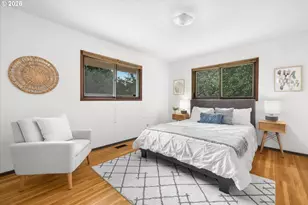 7647 SE Hawthorne Blvd, Portland, OR 97215 - Photo 9