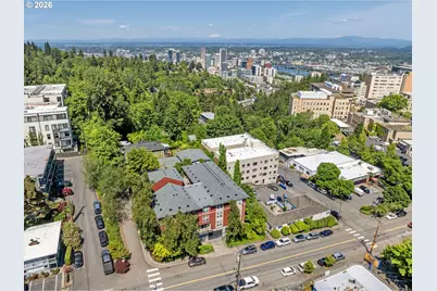 1033 SW Gibbs St #105, Portland, OR 97239 - Photo 33