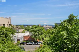 1033 SW Gibbs St, Portland, OR 97239 - Photo 29
