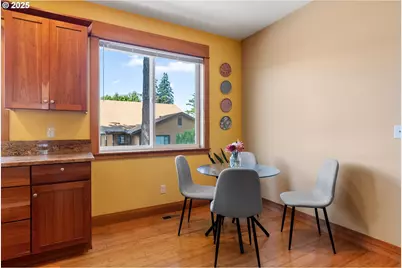 1534 Solar Ln, Hood River, OR 97031 - Photo 17