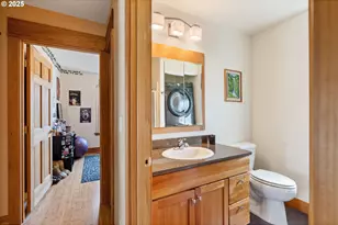 1534 Solar Ln, Hood River, OR 97031 - Photo 27