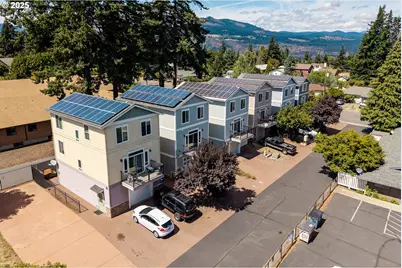 1534 Solar Ln, Hood River, OR 97031 - Photo 3