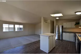 1699 N Terry St, Eugene, OR 97402 - Photo 7
