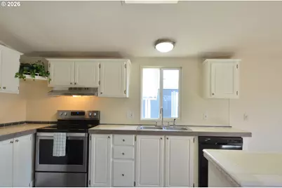 1699 N Terry St #285, Eugene, OR 97402 - Photo 11