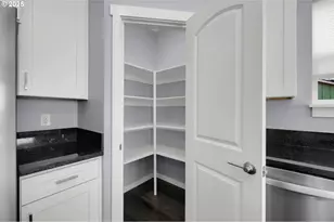 2132 Willona Dr, Eugene, OR 97408 - Photo 17