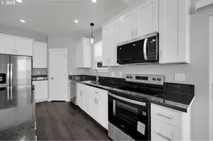 2132 Willona Dr, Eugene, OR 97408 - Photo 17