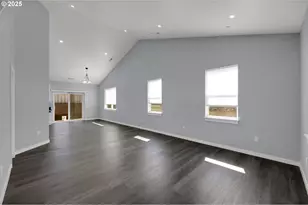 2132 Willona Dr, Eugene, OR 97408 - Photo 41