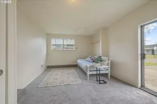 2010 Primrose St, Eugene, OR 97402 - Photo 23