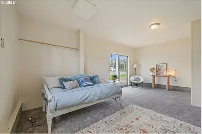 2010 Primrose St, Eugene, OR 97402 - Photo 21