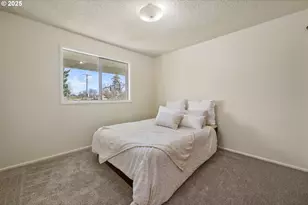 2010 Primrose St, Eugene, OR 97402 - Photo 33