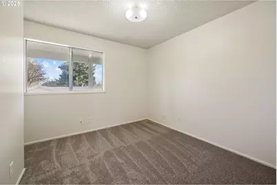 2010 Primrose St, Eugene, OR 97402 - Photo 31