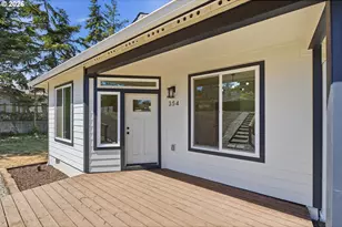 354 N Wasson St, Coos Bay, OR 97420 - Photo 3