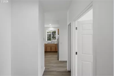 354 N Wasson St, Coos Bay, OR 97420 - Photo 13