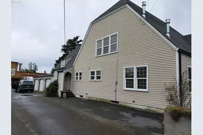 201 N Birch St, Coquille, OR 97423 - Photo 3